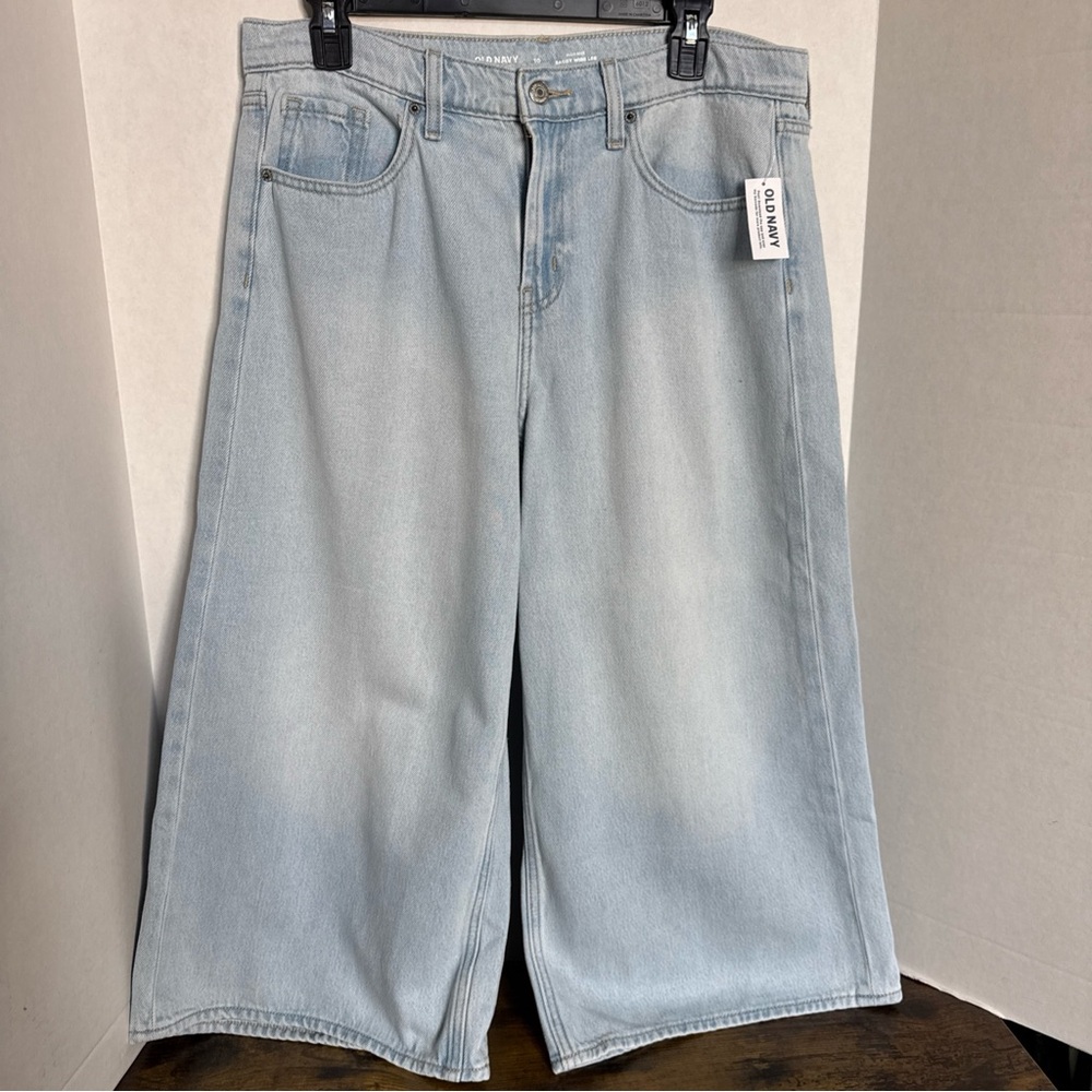 Old Navy Women’s Drapey Denim Jeans Size 10 Baggy Wide Leg High Rise Light Wash